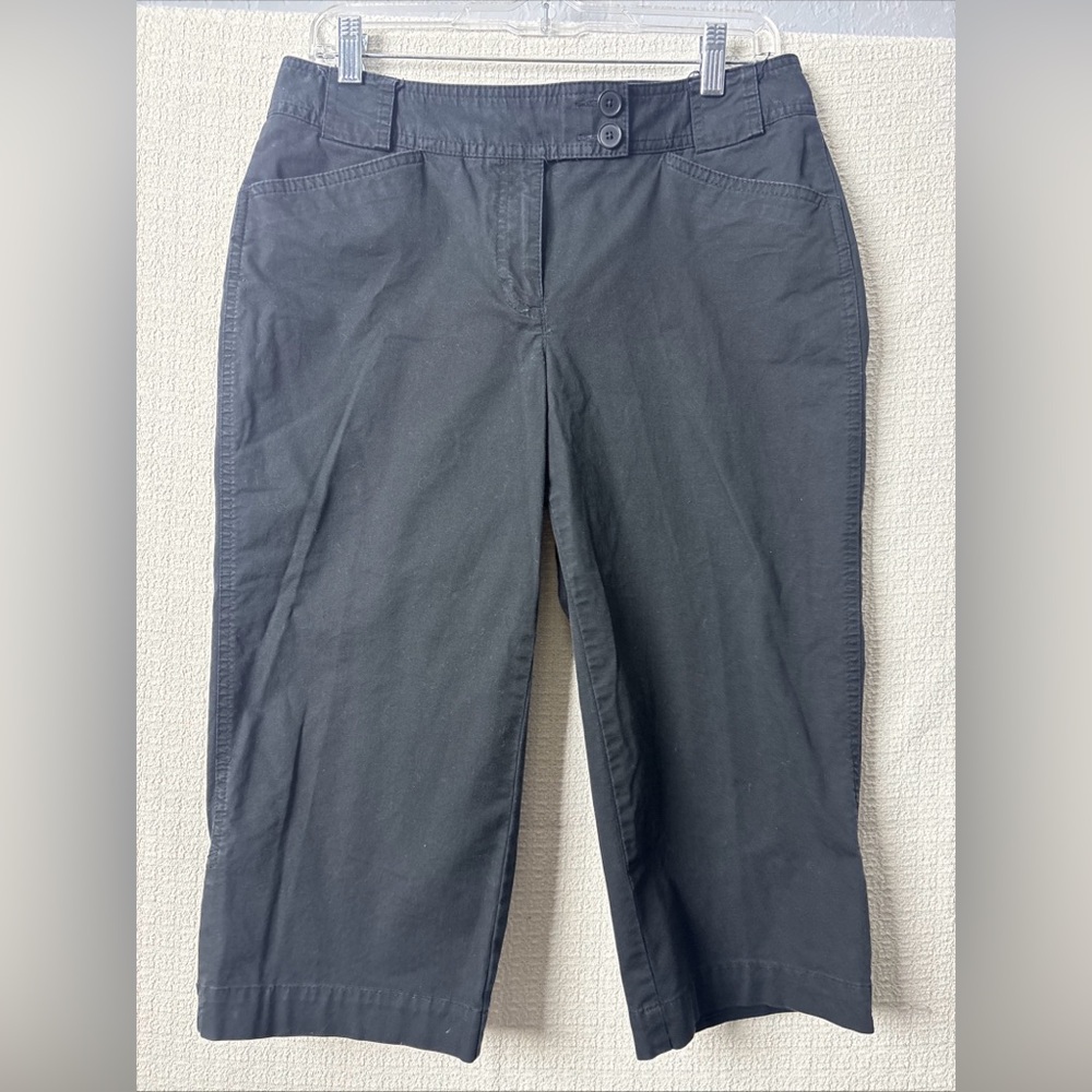 LOFT Women's Black Shorts
